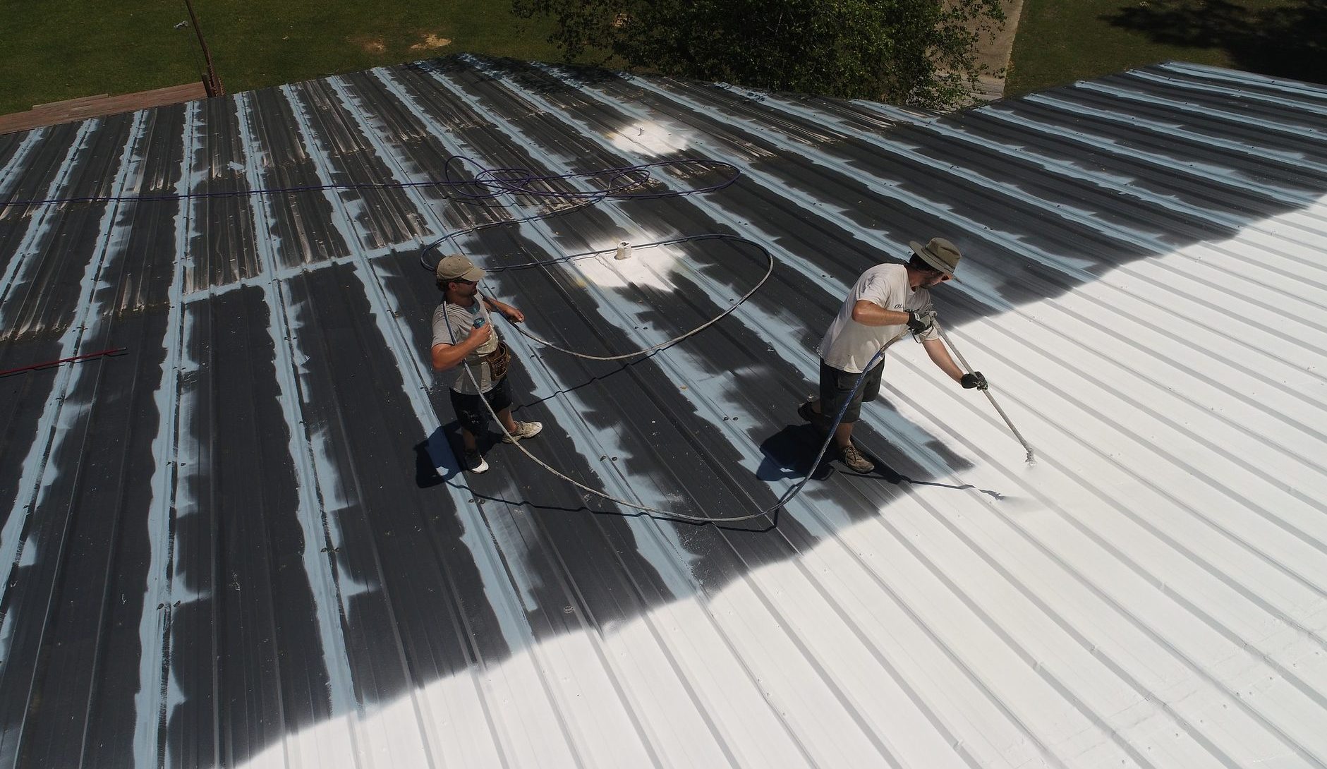 roof-coating-2846279_1920